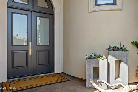 Entry Way - 3158 E Bonanza Ct, Gilbert, AZ 85297 photo 1 of 10
