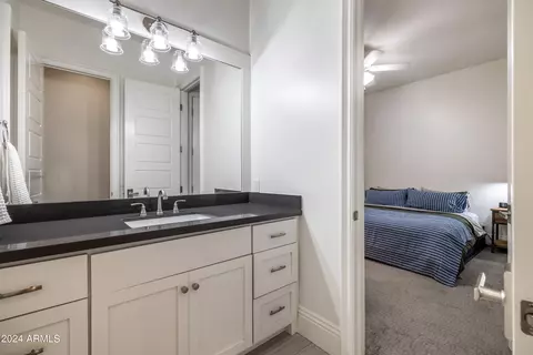 Bath - 3158 E Bonanza Ct, Gilbert, AZ 85297 photo 8 of 13
