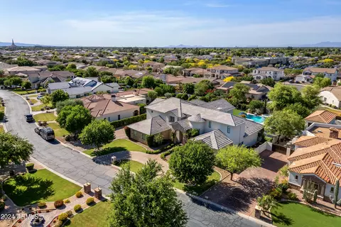 View/Area - 3158 E Bonanza Ct, Gilbert, AZ 85297 photo 1 of 9