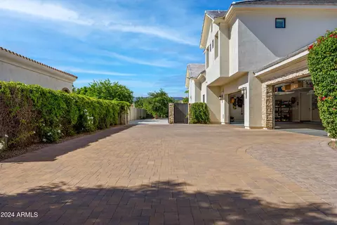 Exterior - 3158 E Bonanza Ct, Gilbert, AZ 85297 photo 22 of 30