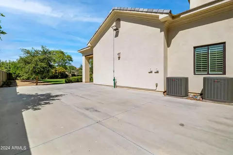 Exterior - 3158 E Bonanza Ct, Gilbert, AZ 85297 photo 6 of 30