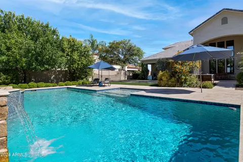 Exterior - 3158 E Bonanza Ct, Gilbert, AZ 85297 photo 11 of 30