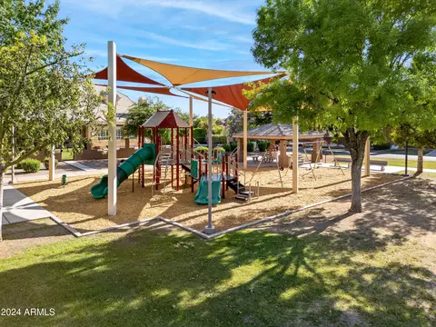 View/Area - 3158 E Bonanza Ct, Gilbert, AZ 85297 photo 8 of 9