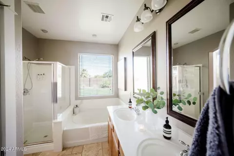 1224 E Nightingale Ln, Gilbert, AZ 85298 photo 24