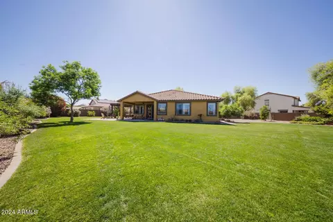 1224 E Nightingale Ln, Gilbert, AZ 85298 photo 30