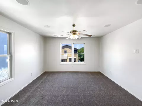 2346 E Sunland Ave, Phoenix, AZ 85040 photo 11