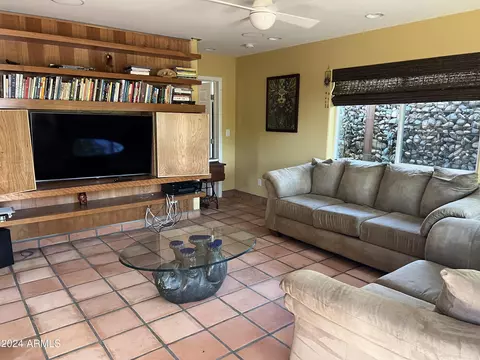 1216 E Oregon Ave, Phoenix, AZ 85014 photo 8