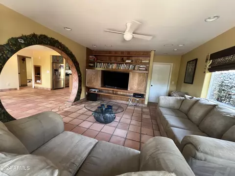 1216 E Oregon Ave, Phoenix, AZ 85014 photo 9