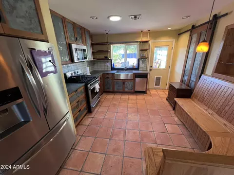 1216 E Oregon Ave, Phoenix, AZ 85014 photo 22