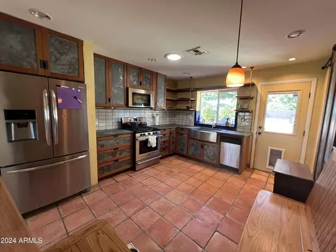 1216 E Oregon Ave, Phoenix, AZ 85014 photo 21