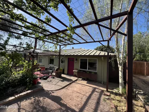 1216 E Oregon Ave, Phoenix, AZ 85014 photo 2
