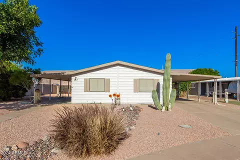 357 S Alvaro Cir, Mesa, AZ 85206 photo 2
