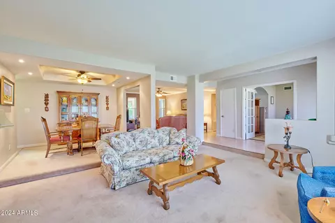 217 W Diana Ave, Phoenix, AZ 85021