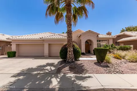 6347 W Donald Dr, Glendale, AZ 85310