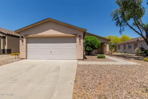 5814 E Flowing Spring Rd, Florence, AZ 85132