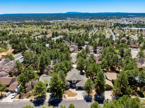 View/Area - 2155 E Skyline Dr, Flagstaff, AZ 86004 photo 5 of 9