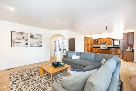 Living - 2155 E Skyline Dr, Flagstaff, AZ 86004 photo 4 of 4