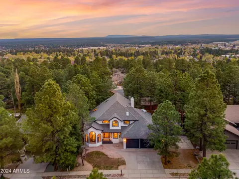 View/Area - 2155 E Skyline Dr, Flagstaff, AZ 86004 photo 8 of 9
