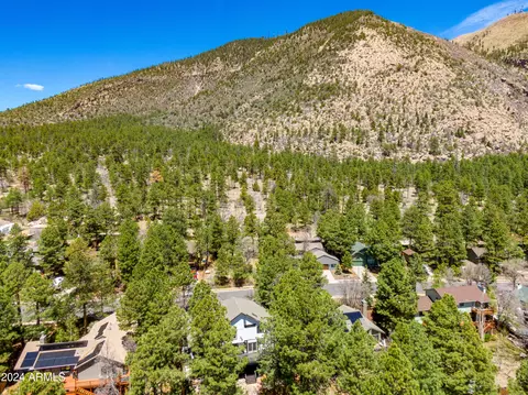 View/Area - 2155 E Skyline Dr, Flagstaff, AZ 86004 photo 2 of 9