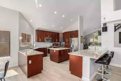 2206 E Sapium Way, Phoenix, AZ 85048 photo 15