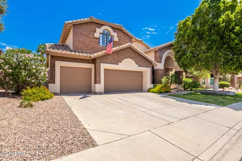 2206 E Sapium Way, Phoenix, AZ 85048