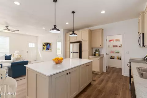 1023 N Ralston Rd, Maricopa, AZ 85139