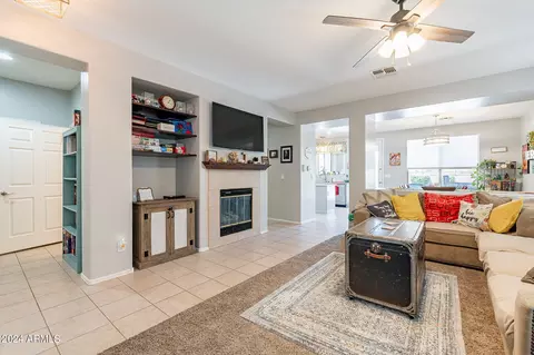 2538 W Shackleton Dr, Phoenix, AZ 85086 photo 6
