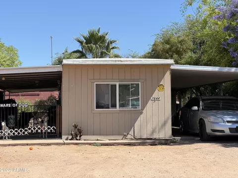 7644 E Inverness Ave, Mesa, AZ 85209