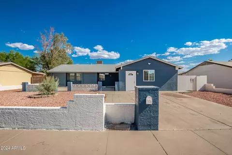 7621 W Cheery Lynn Rd, Phoenix, AZ 85033