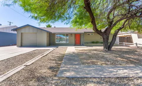 8323 E Oak St, Scottsdale, AZ 85257