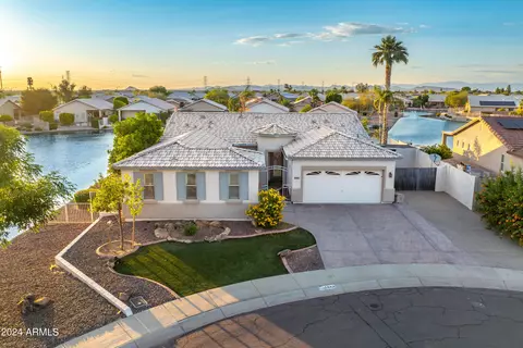 10980 W Tonto Ln, Sun City, AZ 85373