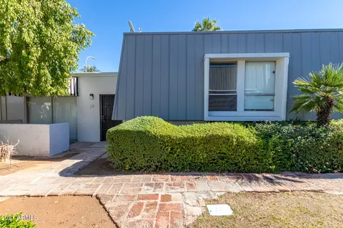 3416 N 44th St #29, Phoenix, AZ 85018