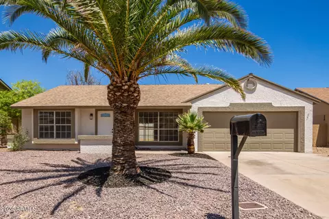 10726 W Morten Ave, Glendale, AZ 85307