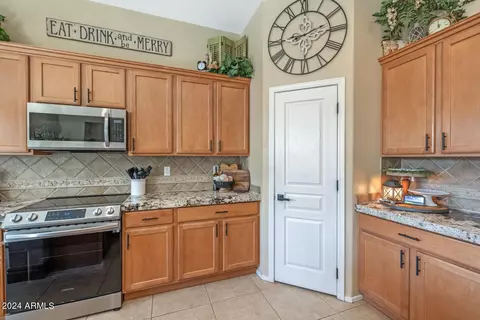 2021 N Pacey Rd, Phoenix, AZ 85037 photo 16