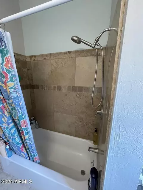 4551 E Rhonda Dr, Phoenix, AZ 85018 photo 5