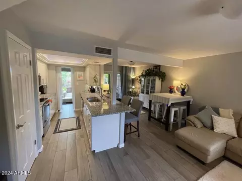4551 E Rhonda Dr, Phoenix, AZ 85018 photo 12