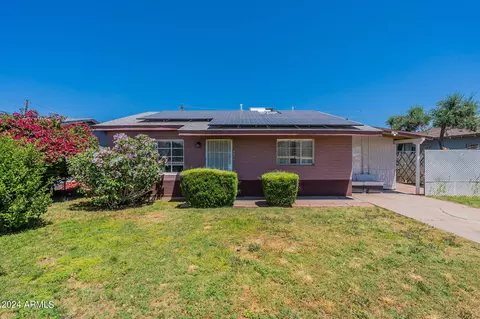 2034 W Holly St, Phoenix, AZ 85009