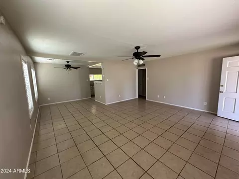 2221 E Virginia Ave, Phoenix, AZ 85006 photo 4