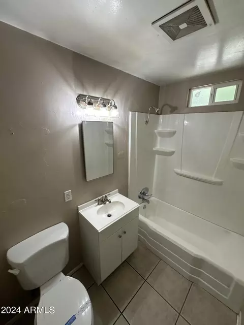 2221 E Virginia Ave, Phoenix, AZ 85006 photo 10