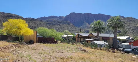 229 N Lobb Ave #25, Superior, AZ 85173