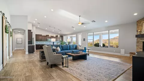 33621 N Bell Rd, Queen Creek, AZ 85142