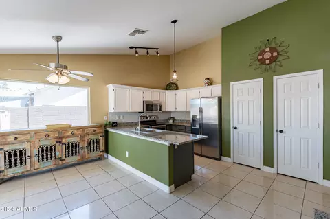 4250 Encinas Ave, Gilbert, AZ 85234 photo 20