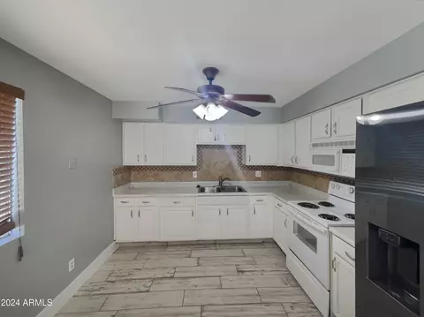 8521 W Glenrosa Ave, Phoenix, AZ 85037 photo 14