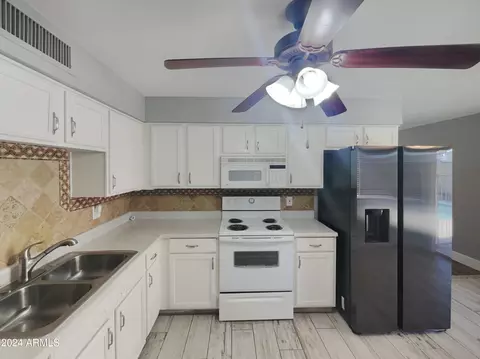8521 W Glenrosa Ave, Phoenix, AZ 85037 photo 15