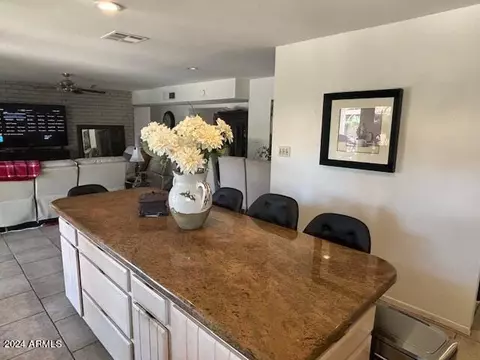 301 E Caribbean Ln, Phoenix, AZ 85022 photo 6