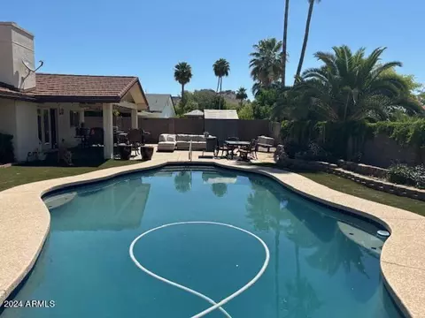 301 E Caribbean Ln, Phoenix, AZ 85022 photo 17