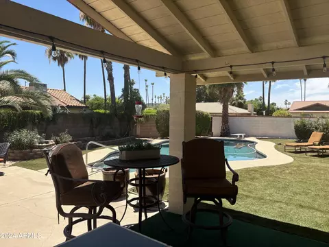 301 E Caribbean Ln, Phoenix, AZ 85022 photo 18