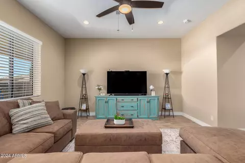 1727 E Hidalgo St, Apache Junction, AZ 85119 photo 7