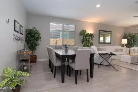 7613 W Odeum Ln, Phoenix, AZ 85043 photo 13