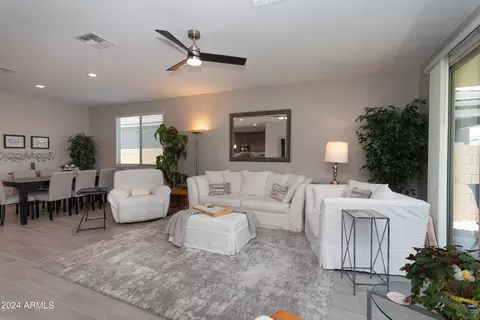 7613 W Odeum Ln, Phoenix, AZ 85043 photo 16